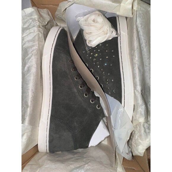 Ugg Australia Authentic Taylah w crystals womens  7.5 - Picture 2 of 4